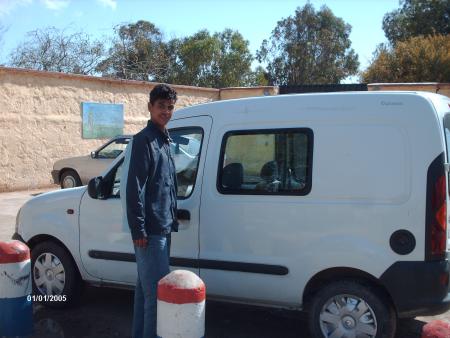 moi avec ma voiture  hhhhhhhhhhhhhhhhhhhhhhhhhhhh